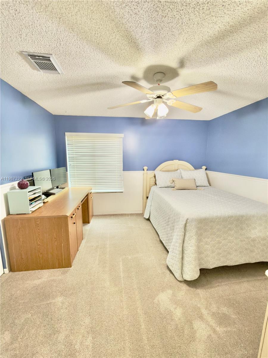 2319 NW 193rd Ave Pembroke Pines, FL 33029