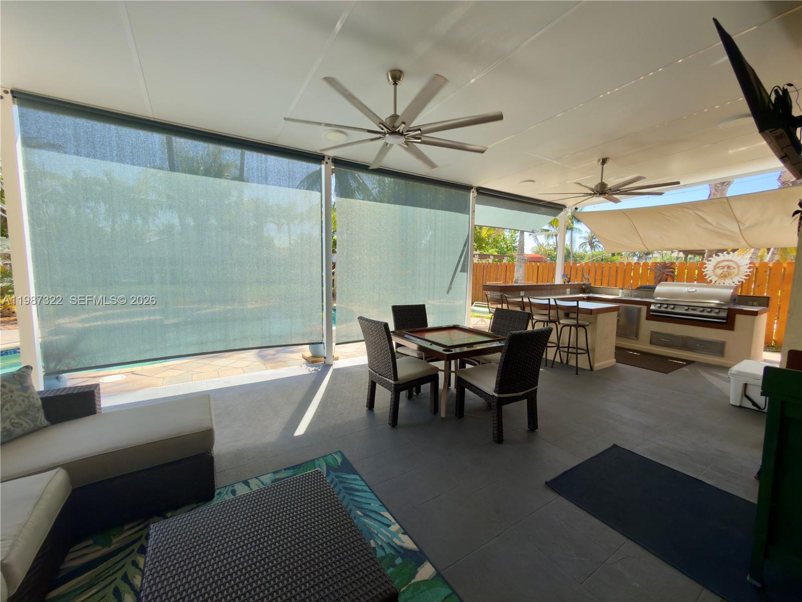 2319 NW 193rd Ave Pembroke Pines, FL 33029