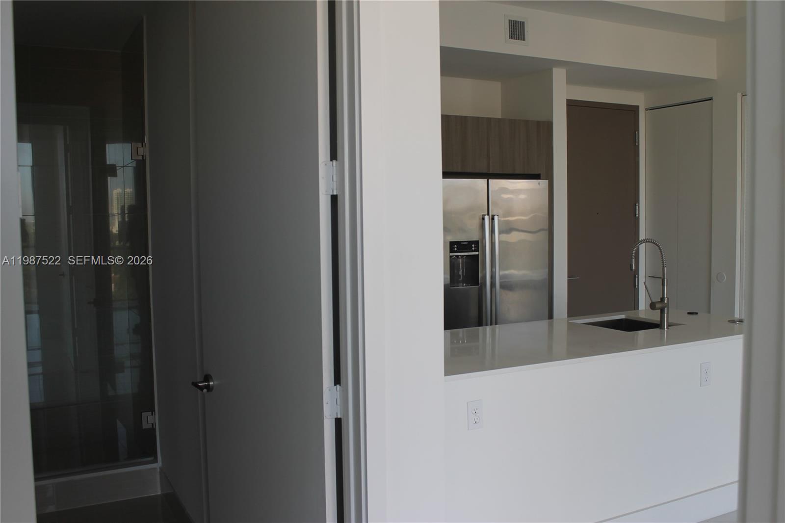 image Cassa Brickell12