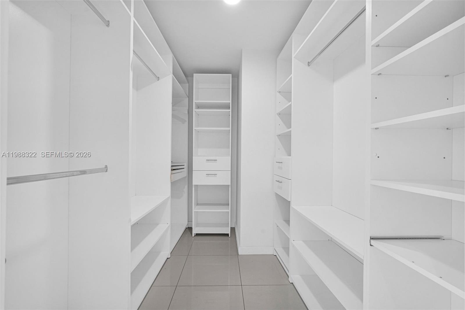 851 NE 1st Ave #2912 Miami, FL 33132