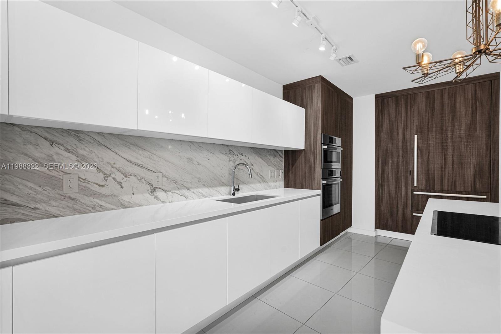 851 NE 1st Ave #2912 Miami, FL 33132