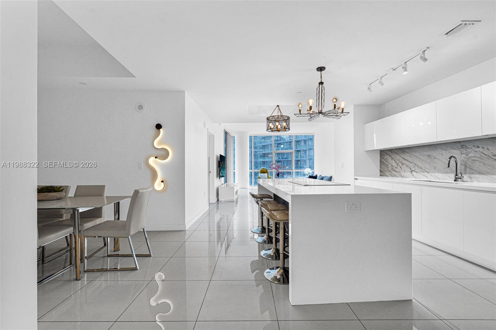 851 NE 1st Ave #2912 Miami, FL 33132