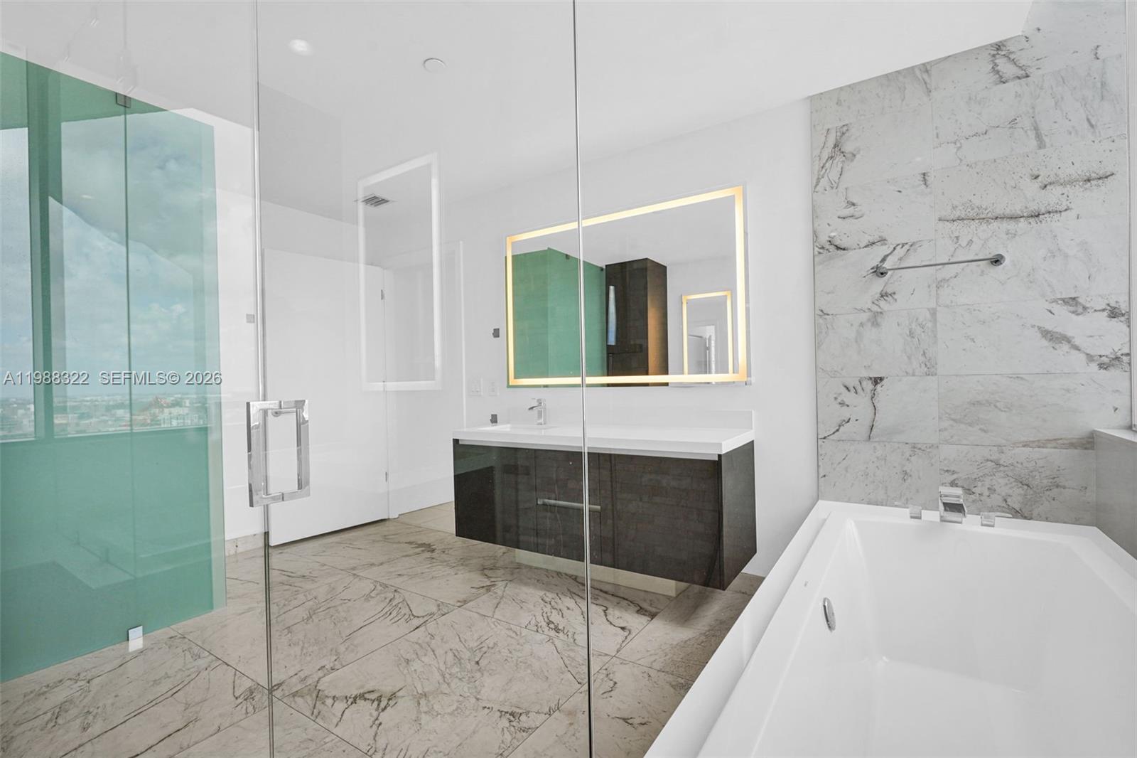 851 NE 1st Ave #2912 Miami, FL 33132