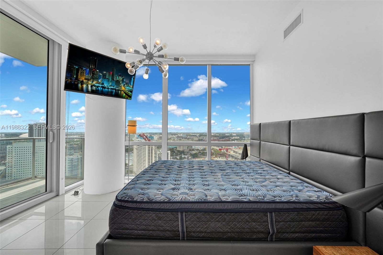 851 NE 1st Ave #2912 Miami, FL 33132