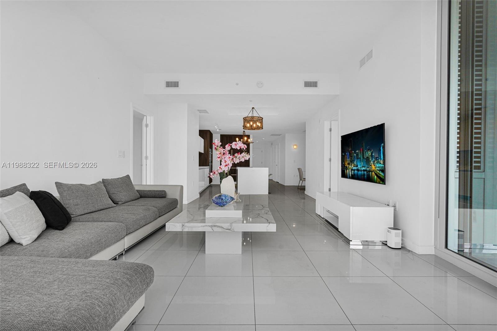 851 NE 1st Ave #2912 Miami, FL 33132