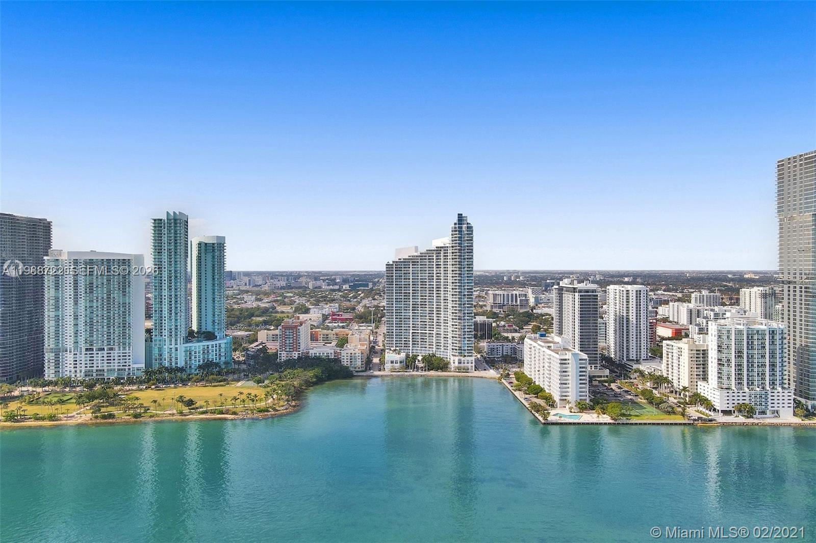 image Paramount Bay33