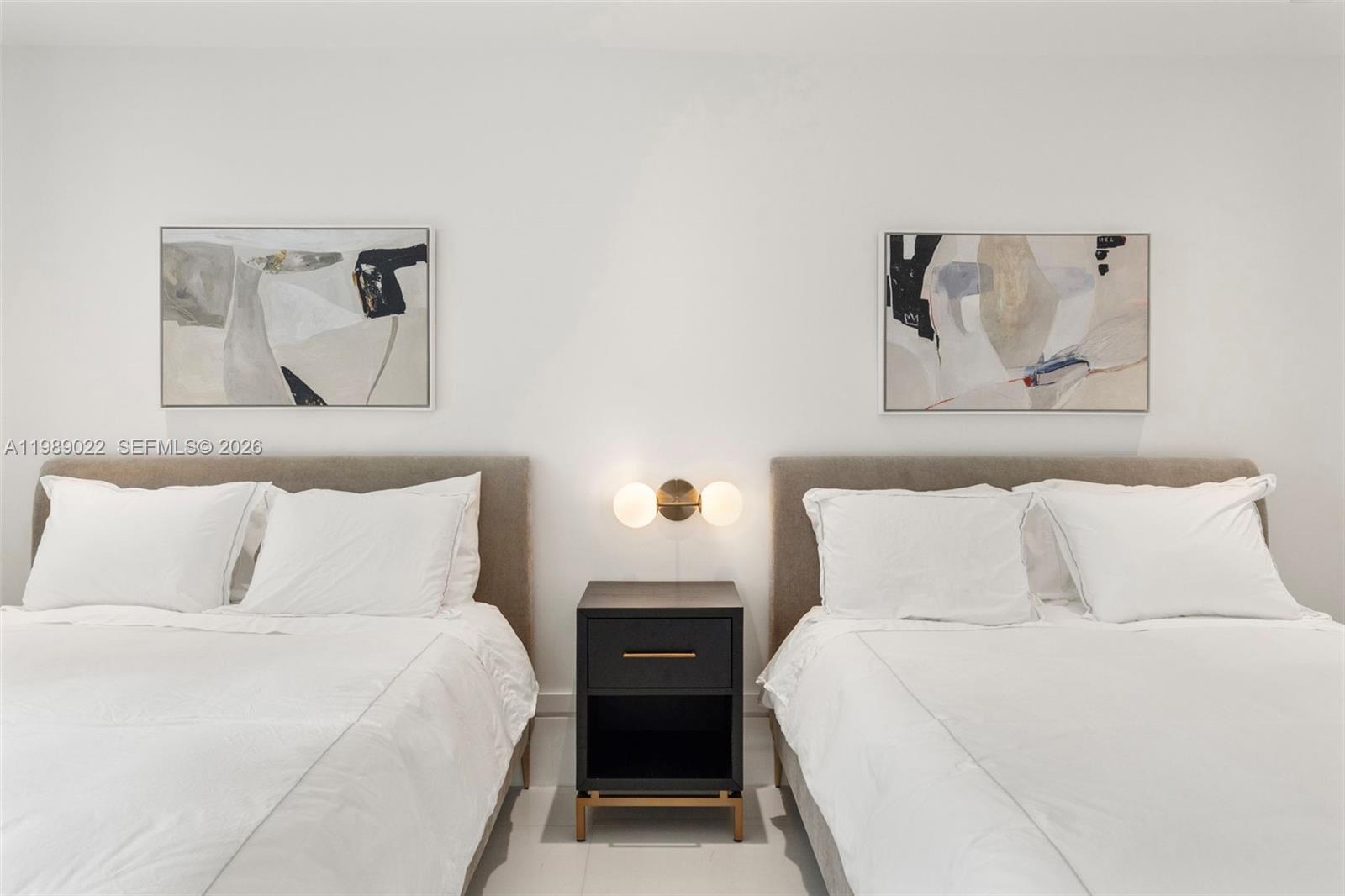 9999 Collins Ave #11J Bal Harbour, FL 33154