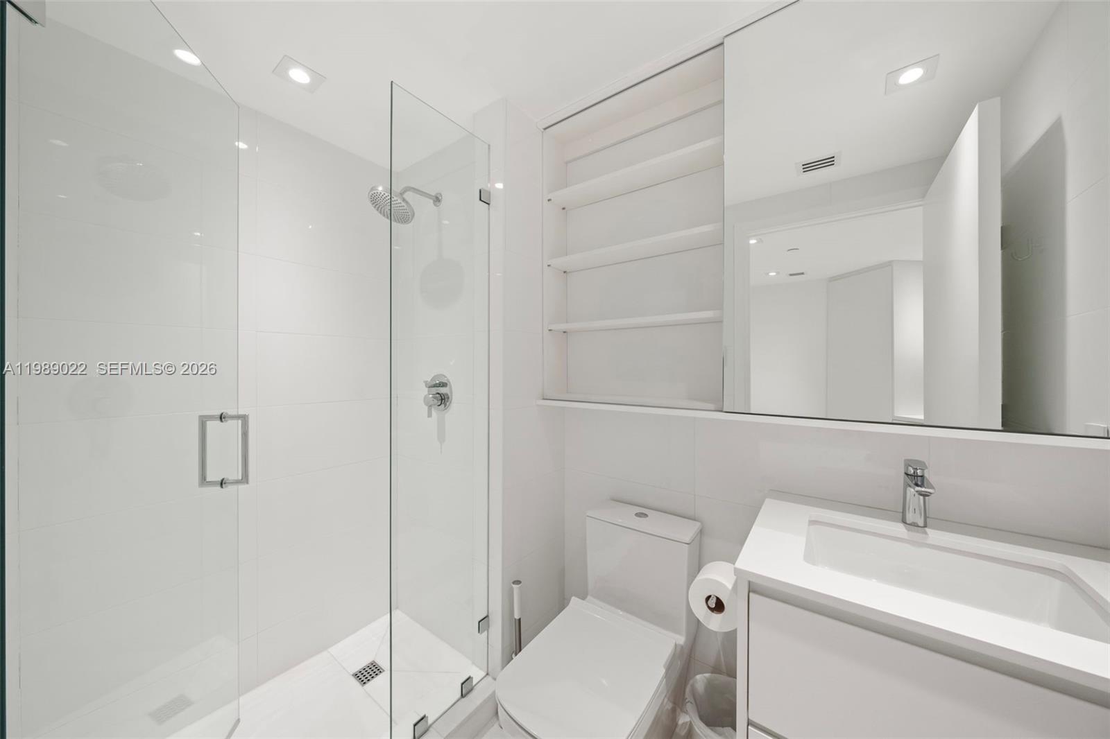 9999 Collins Ave #11J Bal Harbour, FL 33154