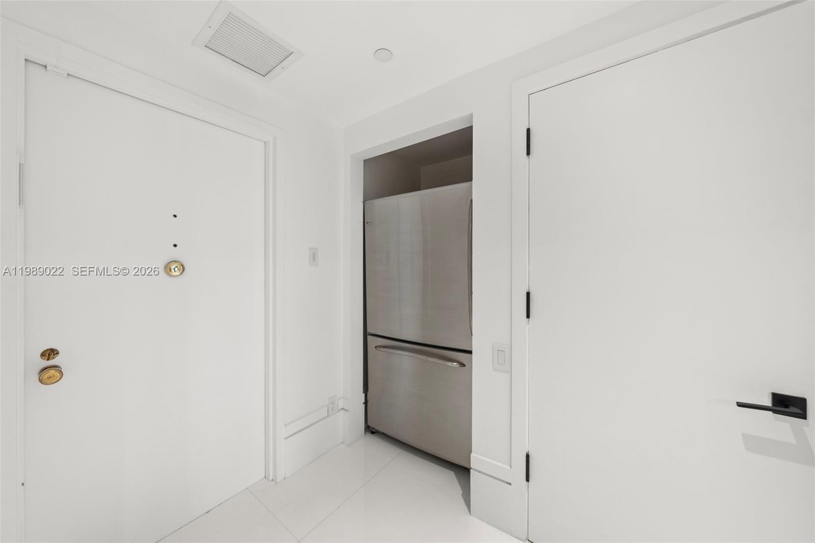 9999 Collins Ave #11J Bal Harbour, FL 33154