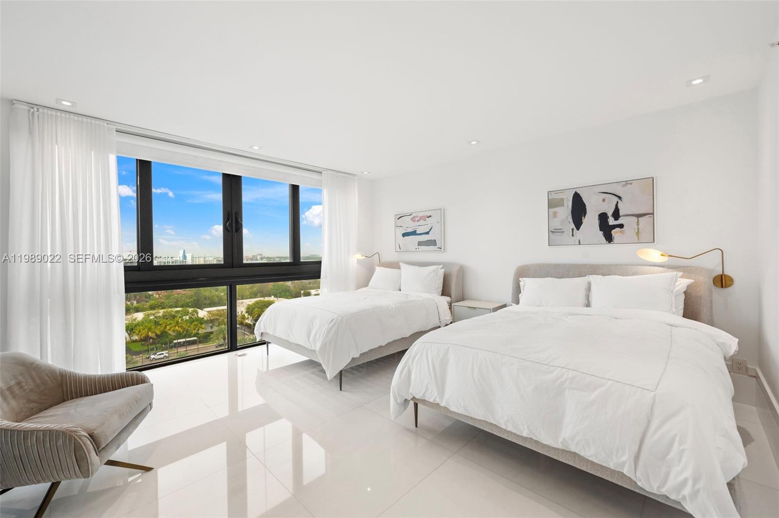 9999 Collins Ave #11J Bal Harbour, FL 33154