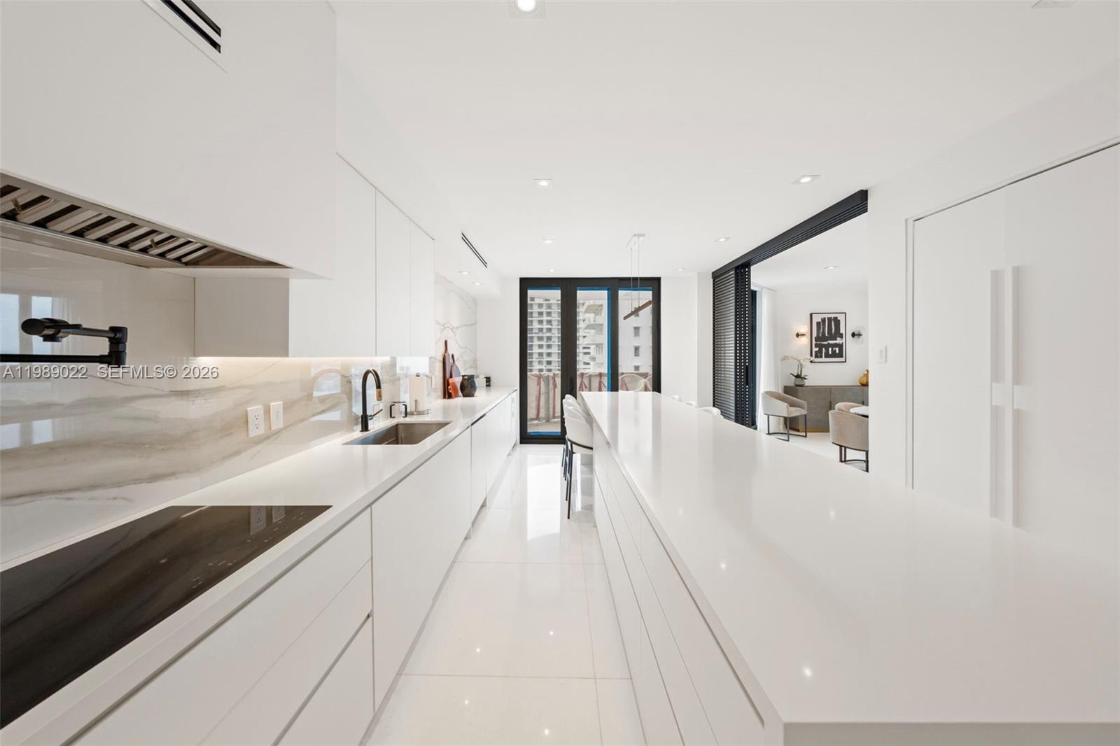 9999 Collins Ave #11J Bal Harbour, FL 33154