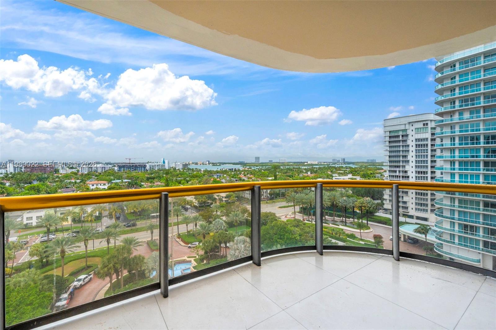 9999 Collins Ave #11J Bal Harbour, FL 33154