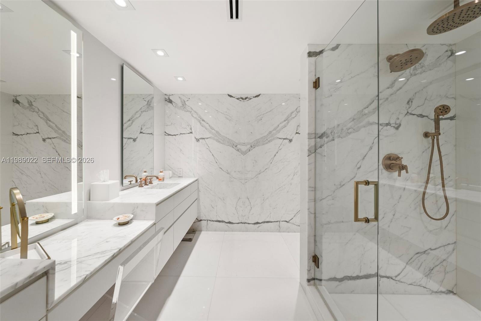 9999 Collins Ave #11J Bal Harbour, FL 33154