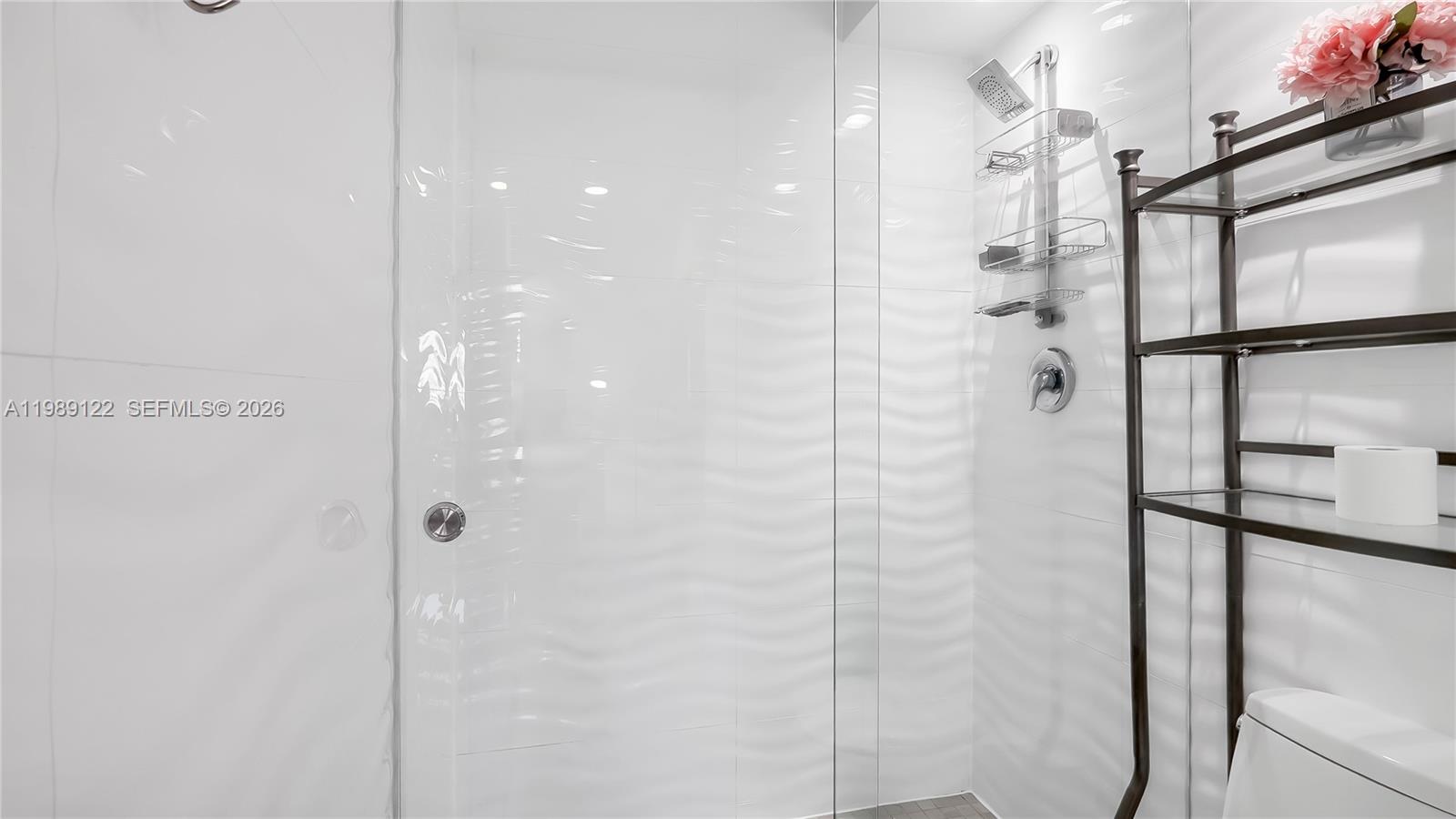 image Arlen House Condo23