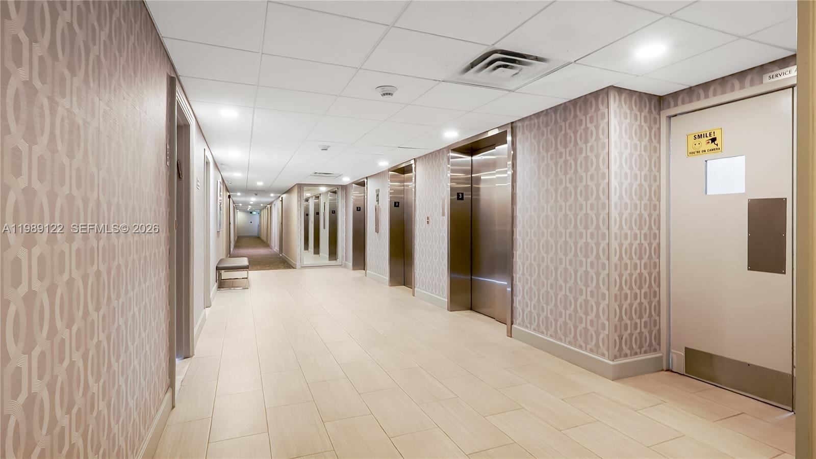 image Arlen House Condo30