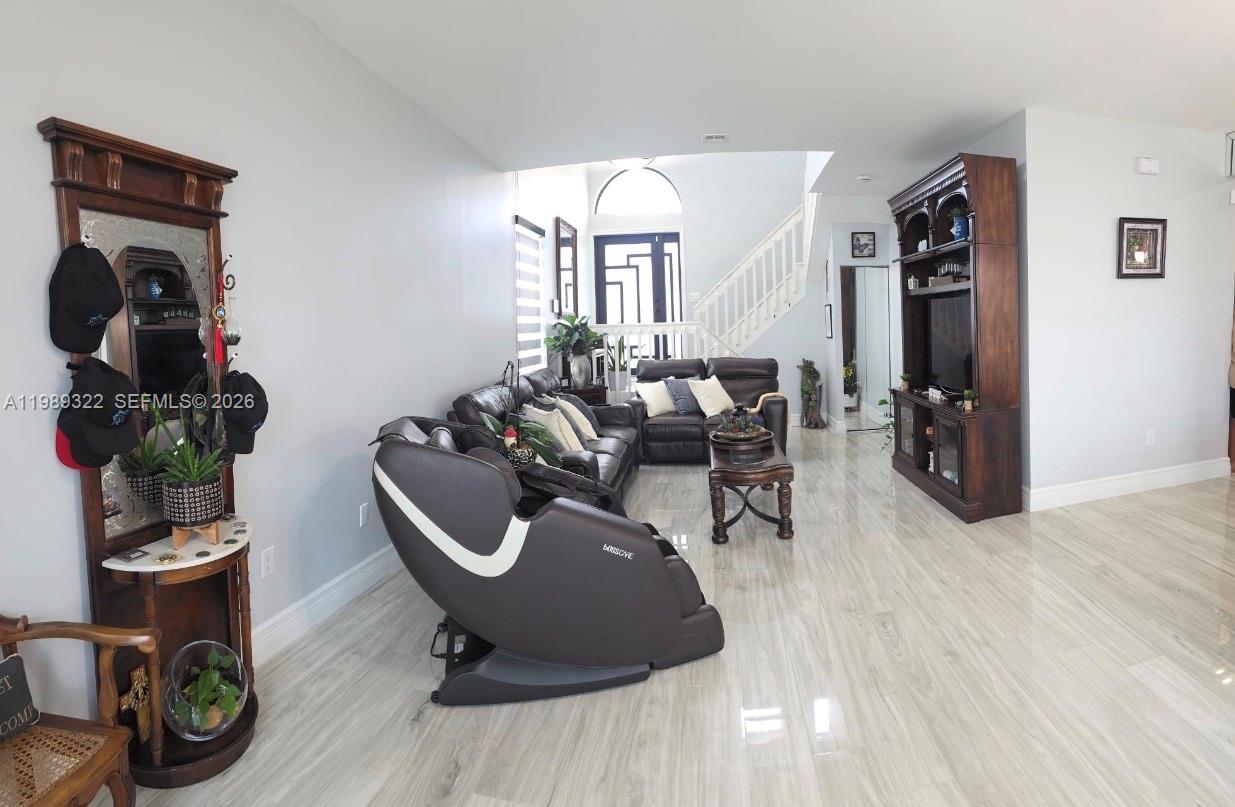 680 NW 159th Ave Pembroke Pines, FL 33028