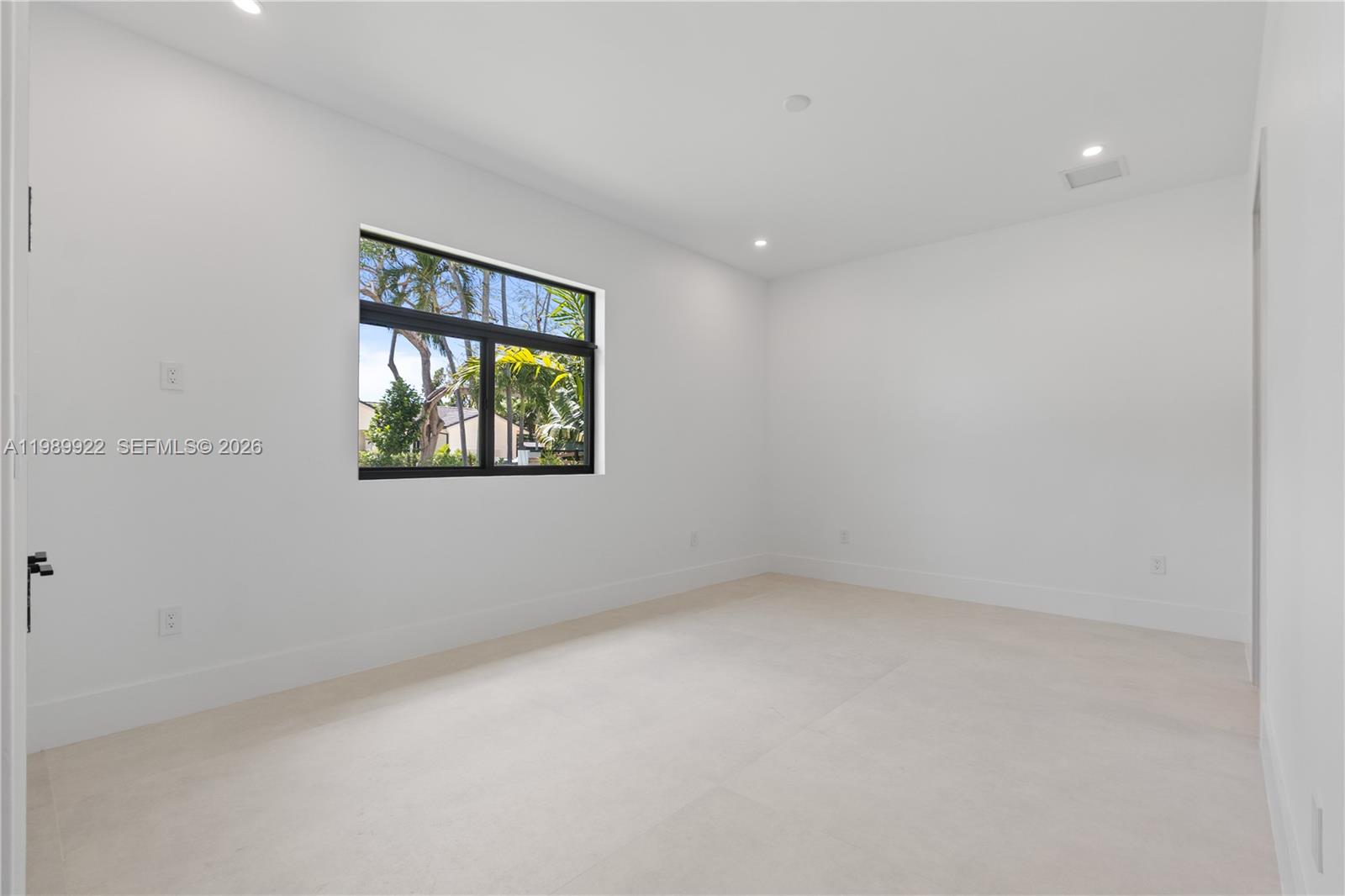 6221 SW 60th St South Miami, FL 33143