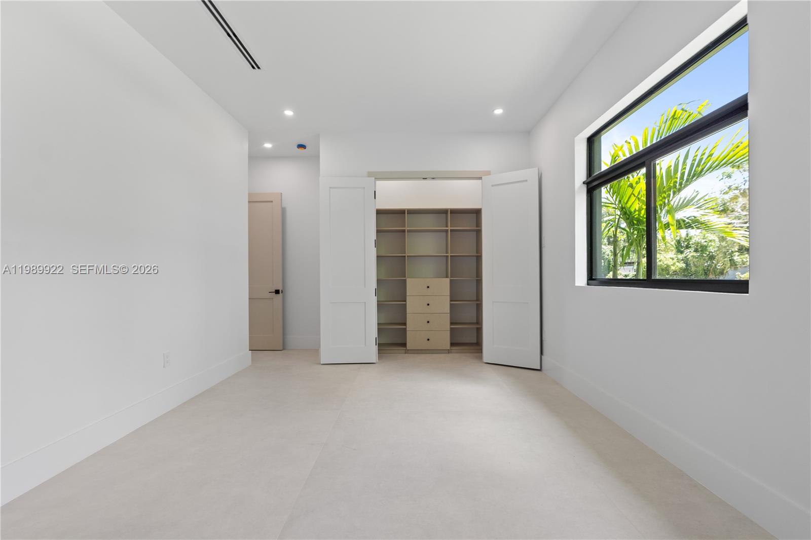 6221 SW 60th St South Miami, FL 33143