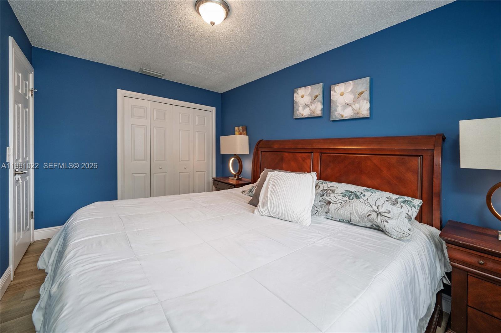 401 NW 83rd Way Pembroke Pines, FL 33024