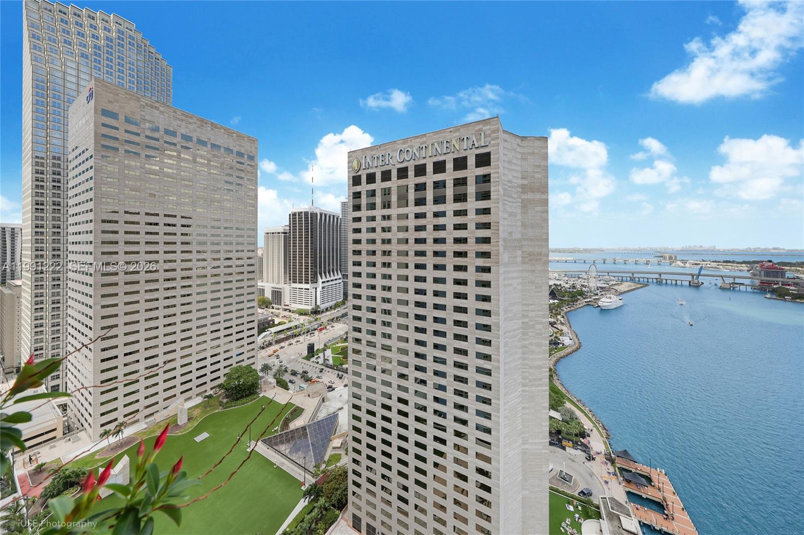 335 S Biscayne Blvd #3110 Miami, FL 33131