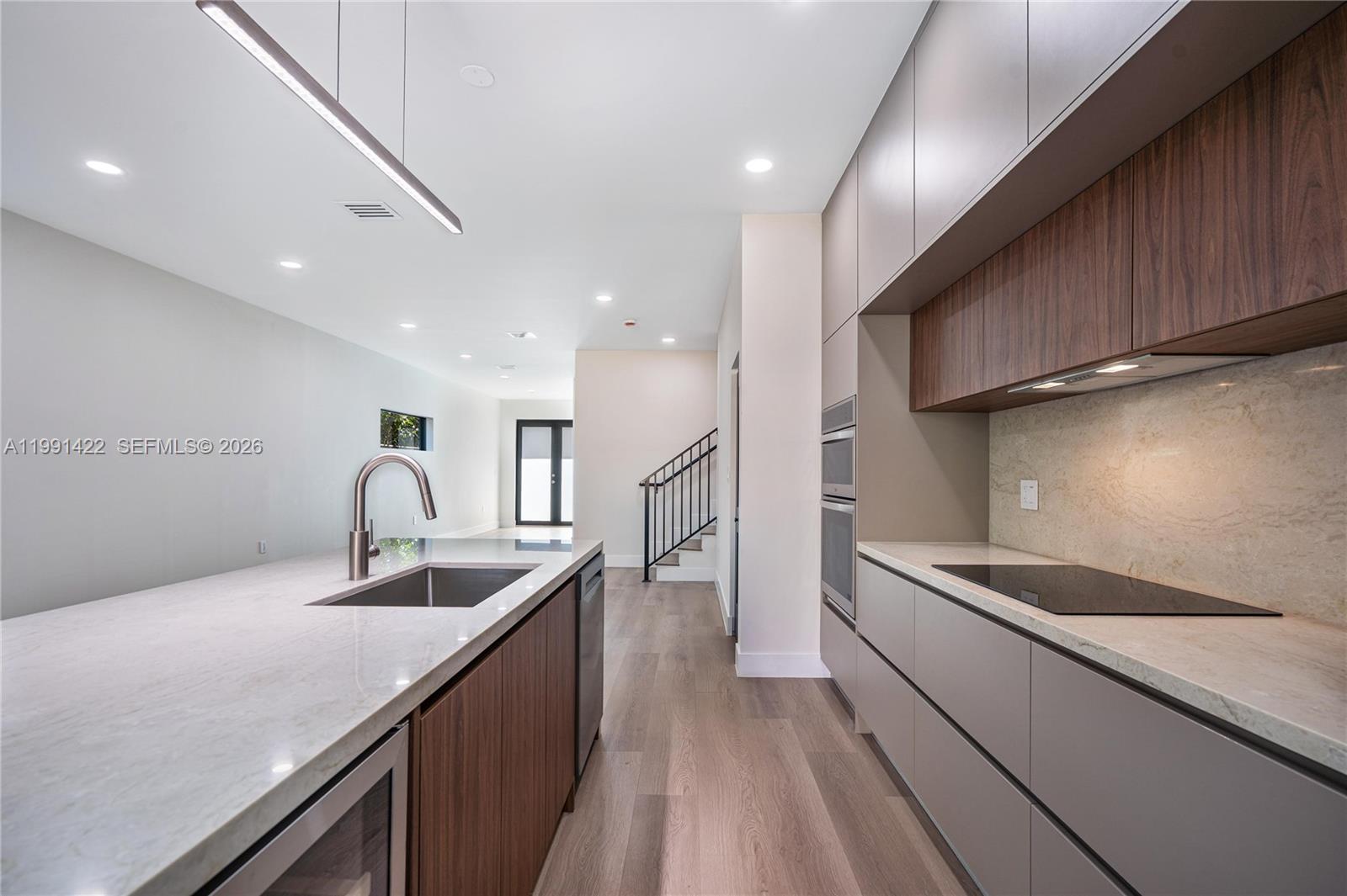 283 NW 52th St #283 Miami, FL 33127