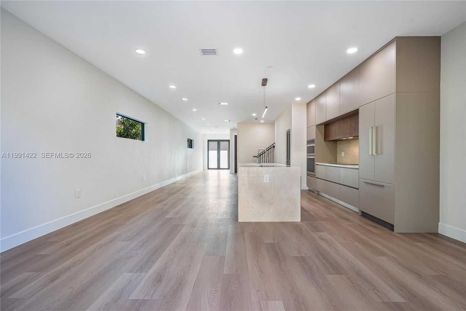 283 NW 52th St #283 Miami, FL 33127