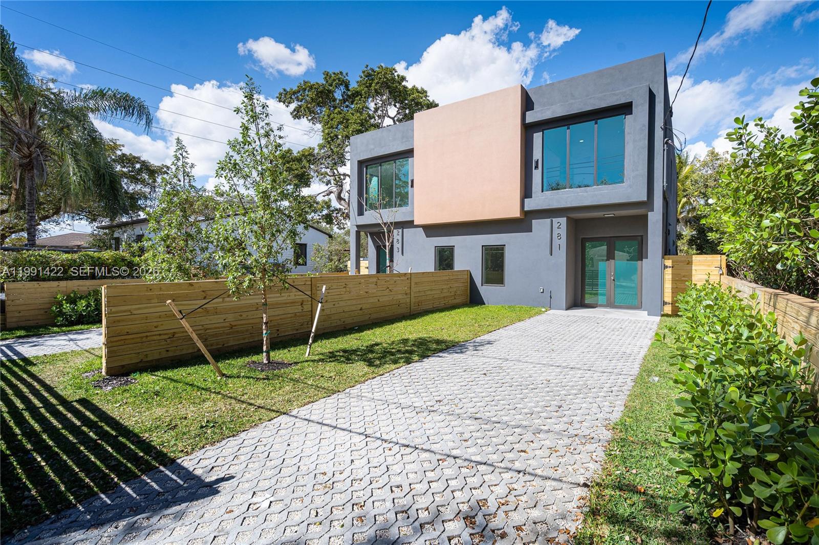 283 NW 52th St #283 Miami, FL 33127