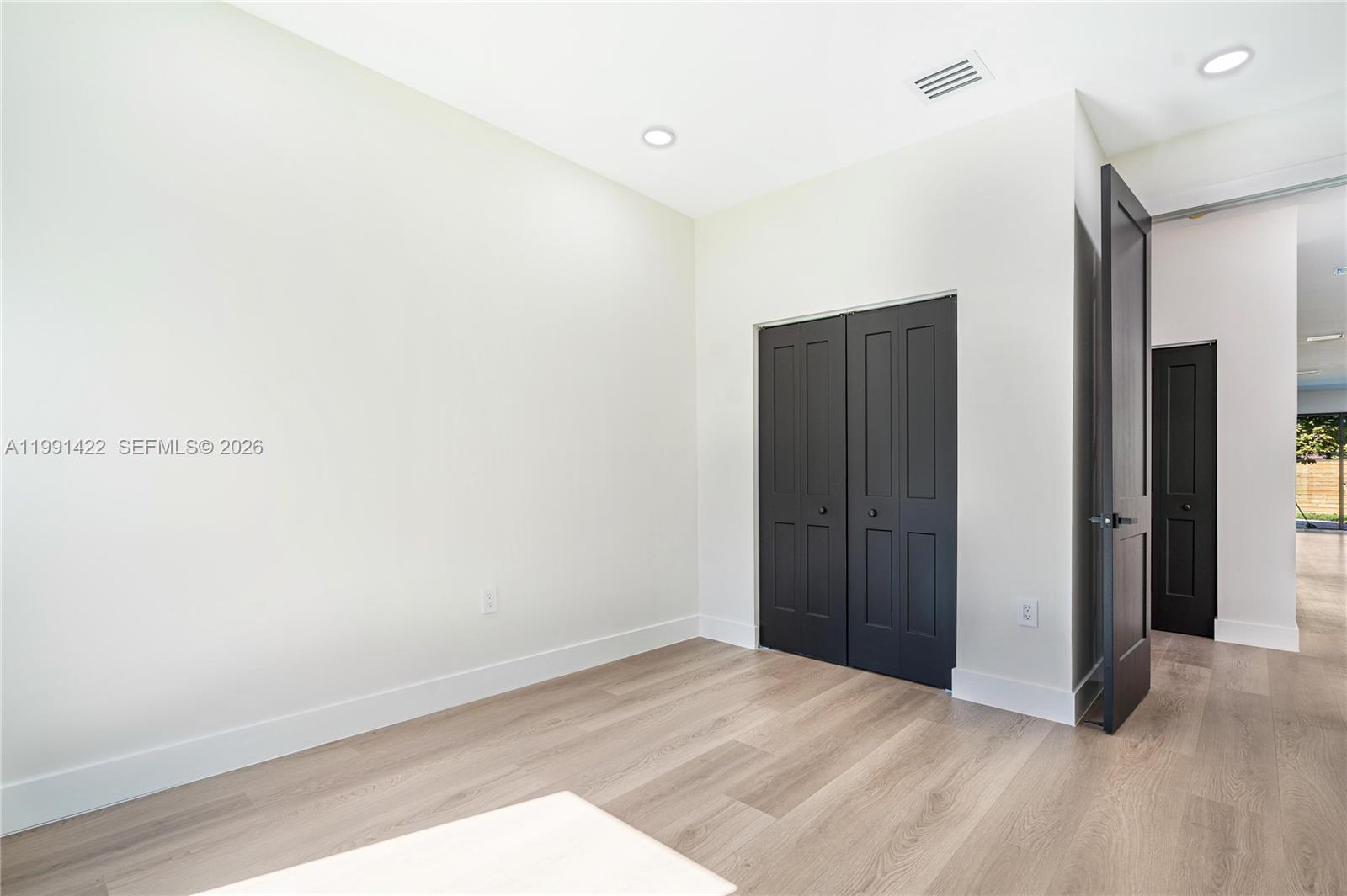 283 NW 52th St #283 Miami, FL 33127