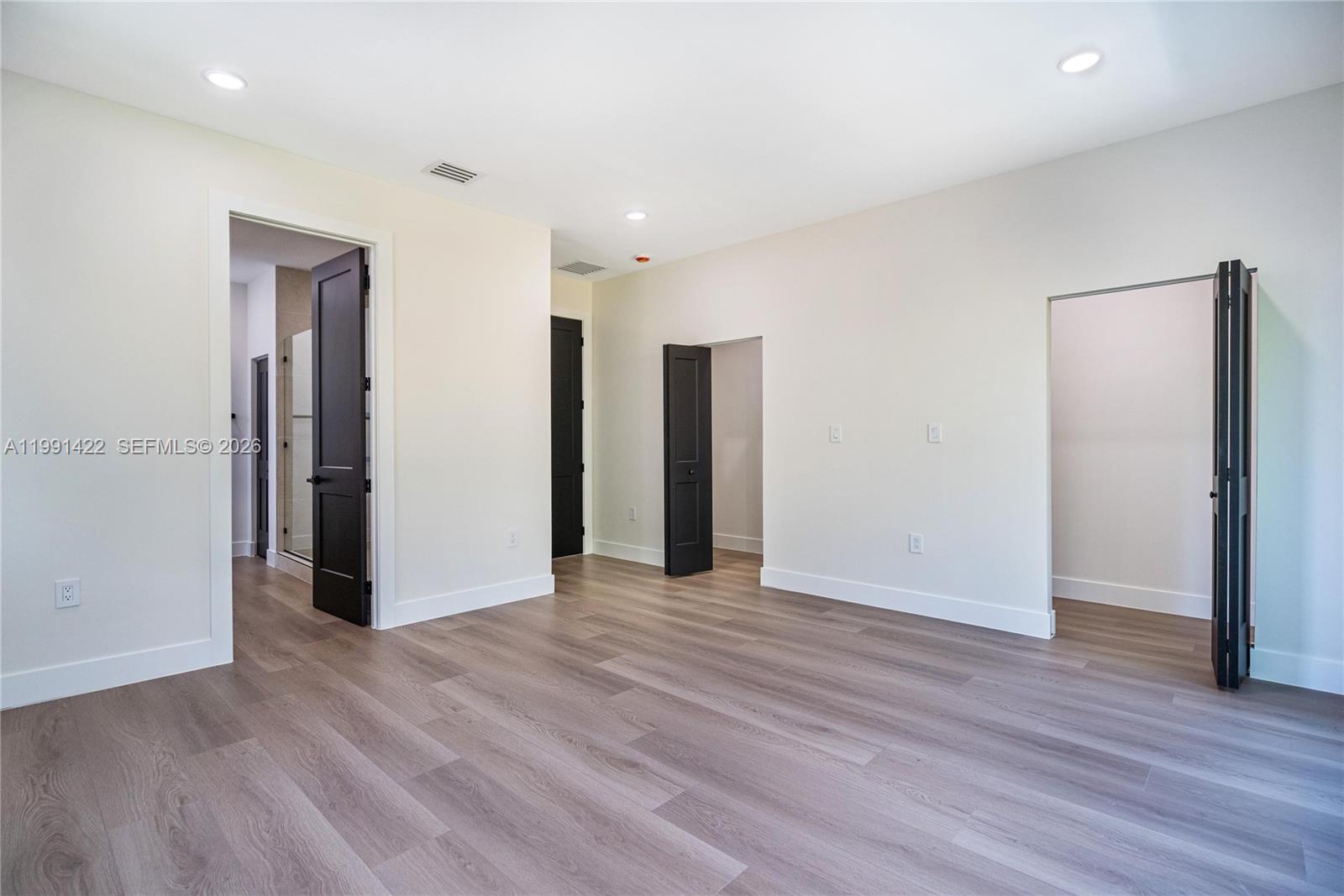 283 NW 52th St #283 Miami, FL 33127