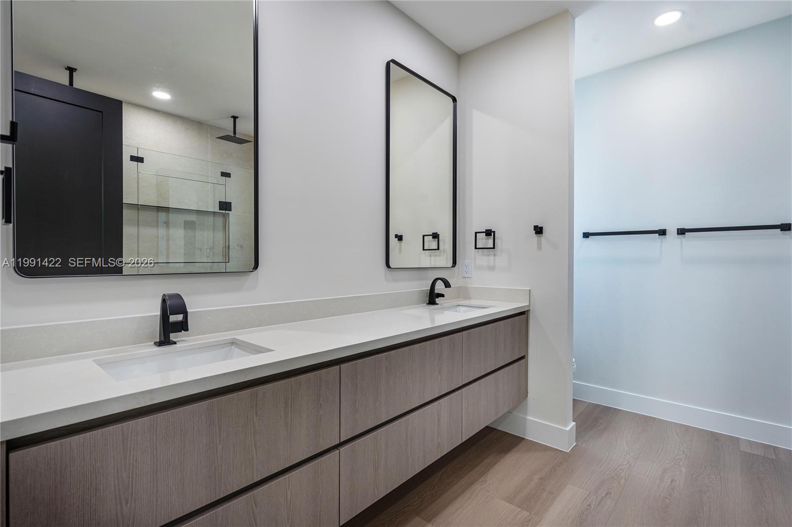 283 NW 52th St #283 Miami, FL 33127