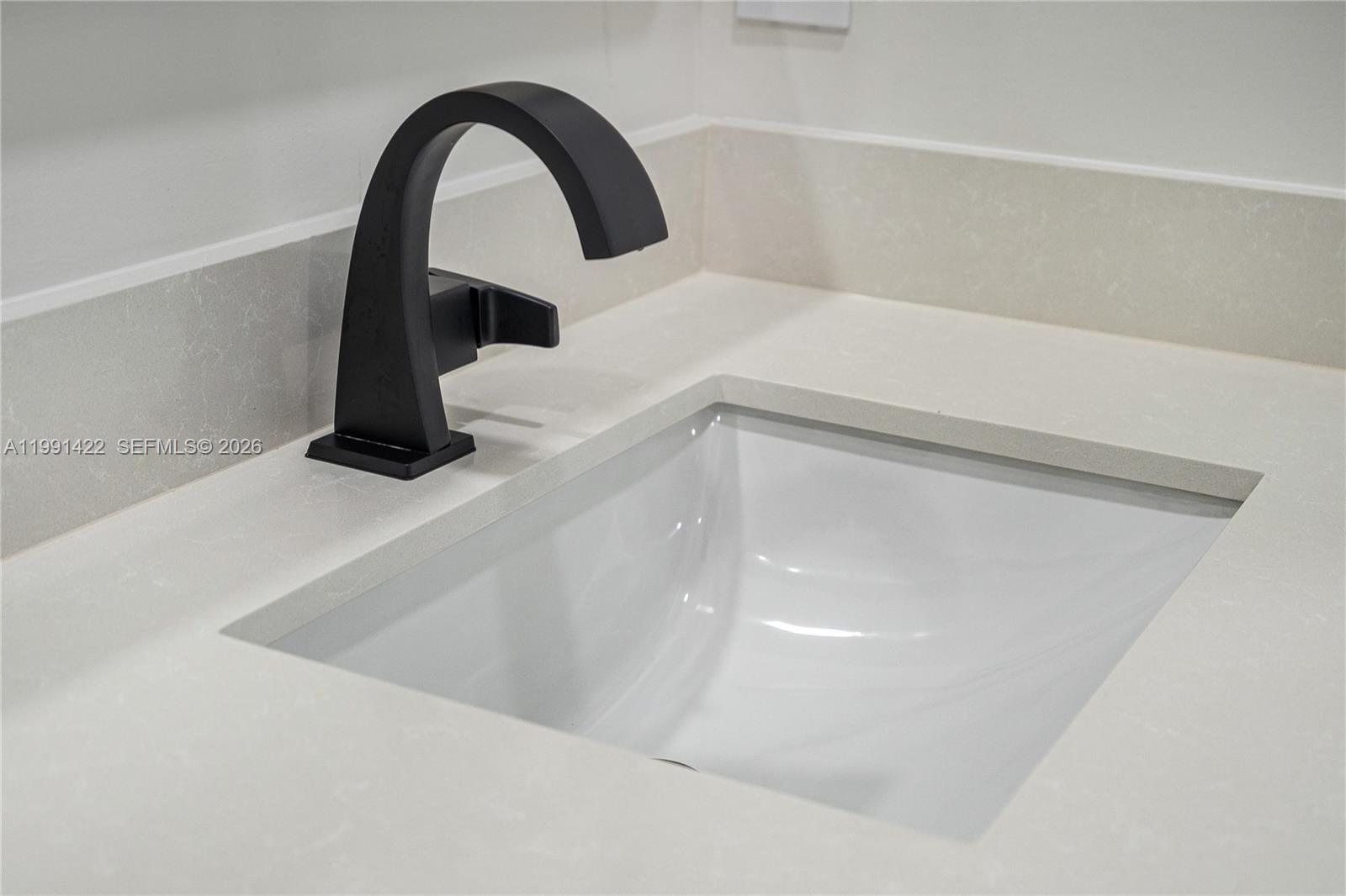 283 NW 52th St #283 Miami, FL 33127