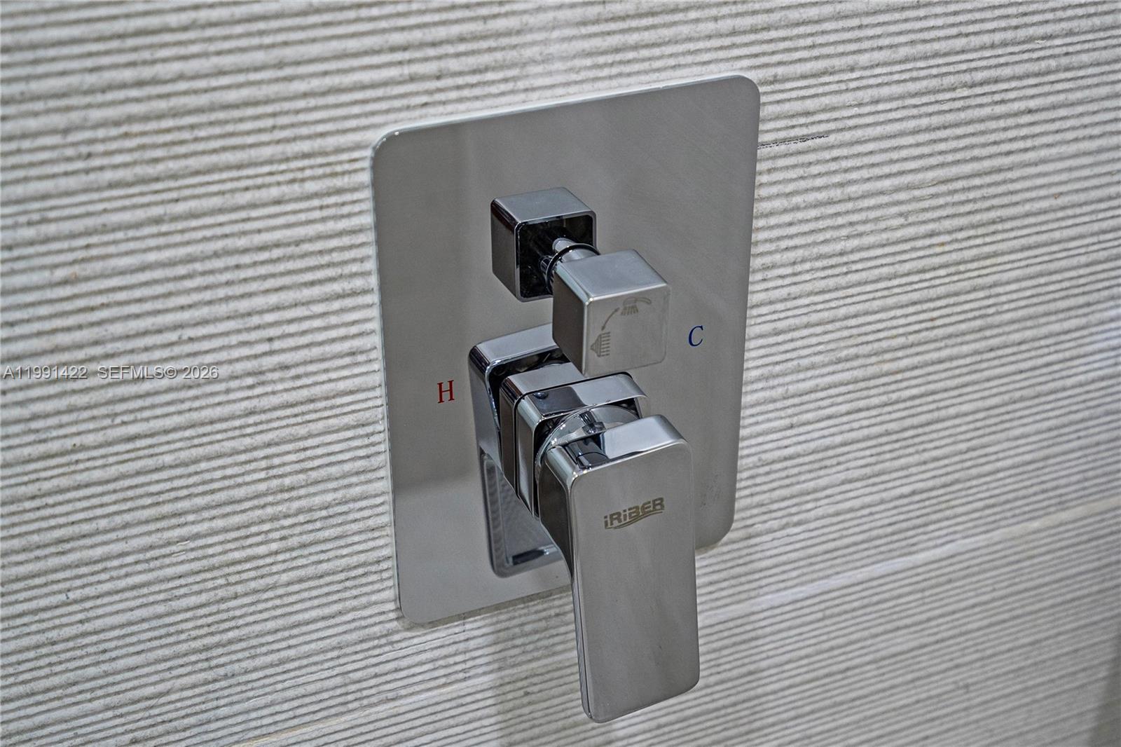 283 NW 52th St #283 Miami, FL 33127