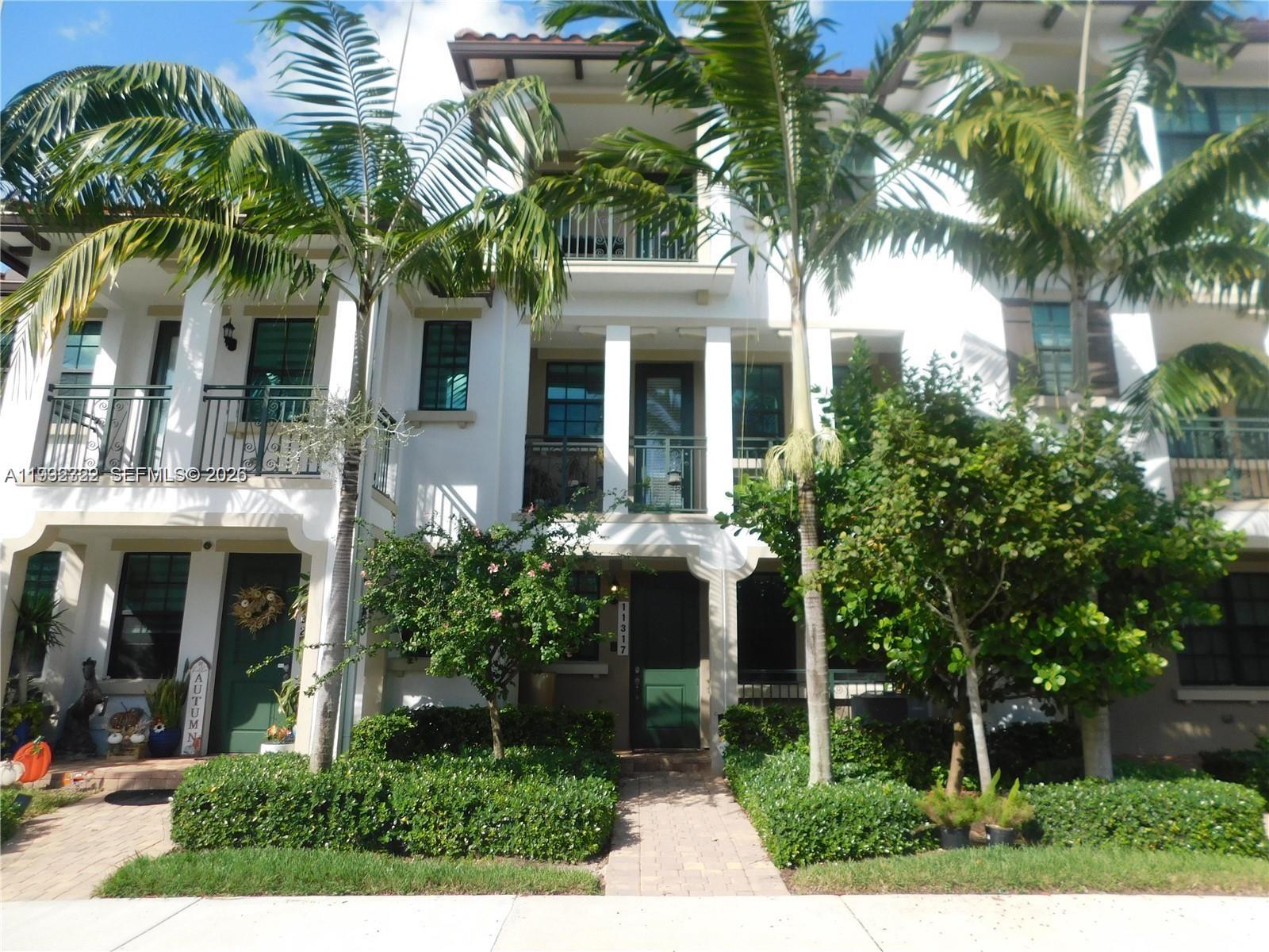 11317 SW 15th St #11317