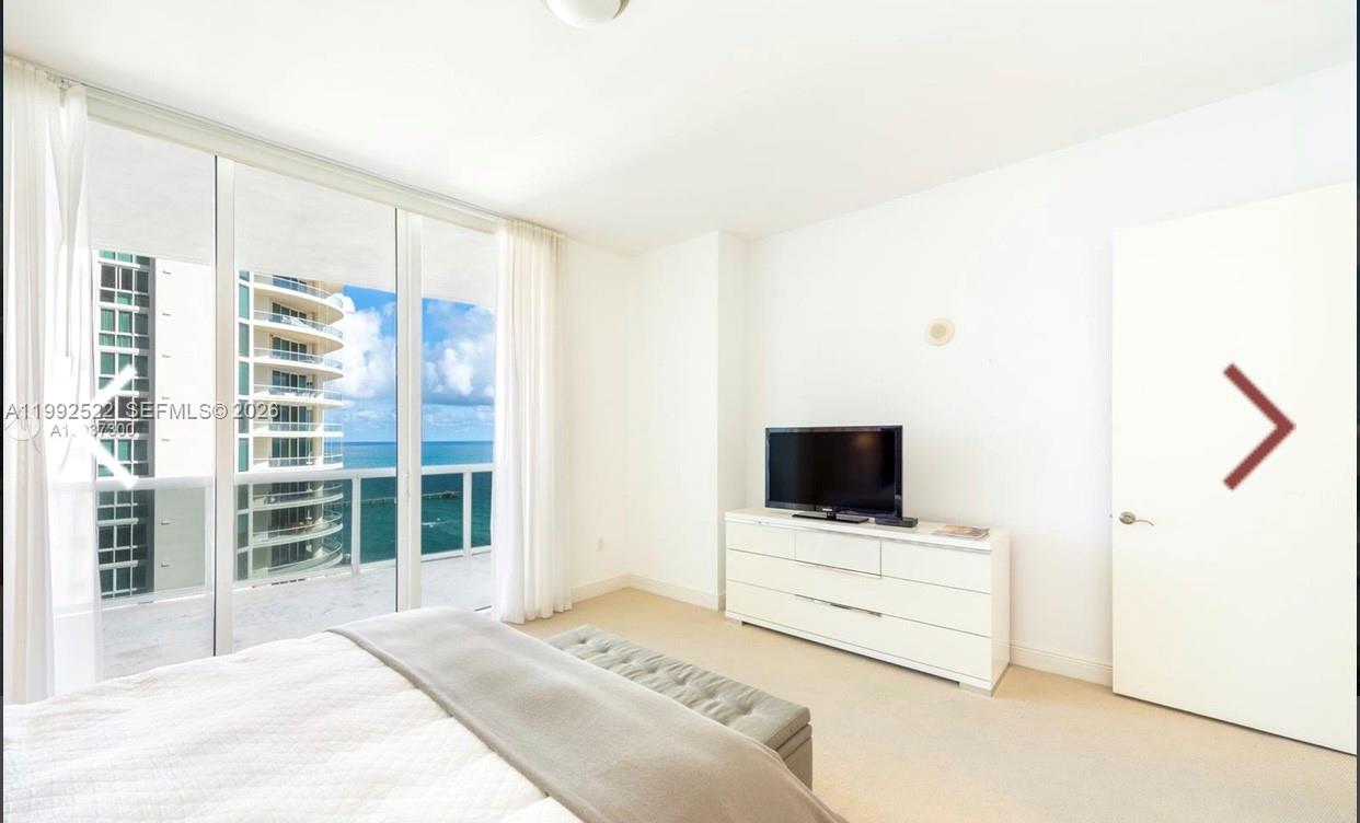 image Trump Tower I14