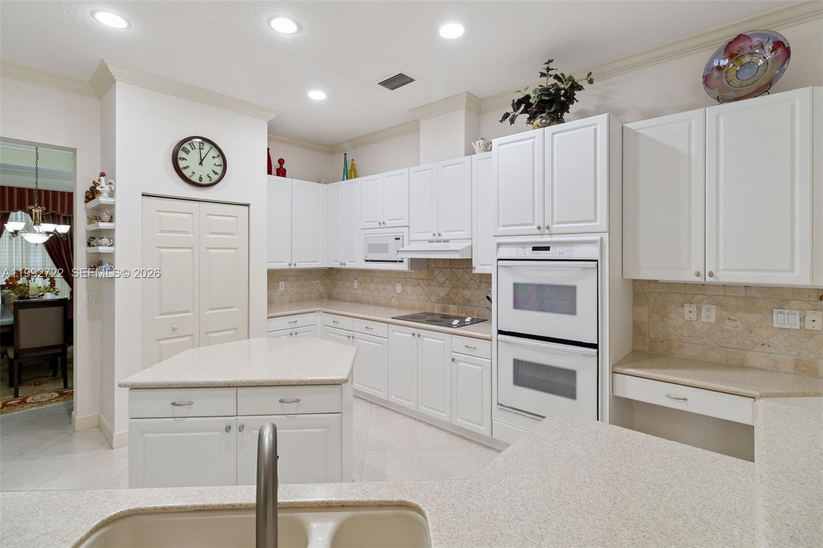 Undisclosed Address Jupiter, FL 33458