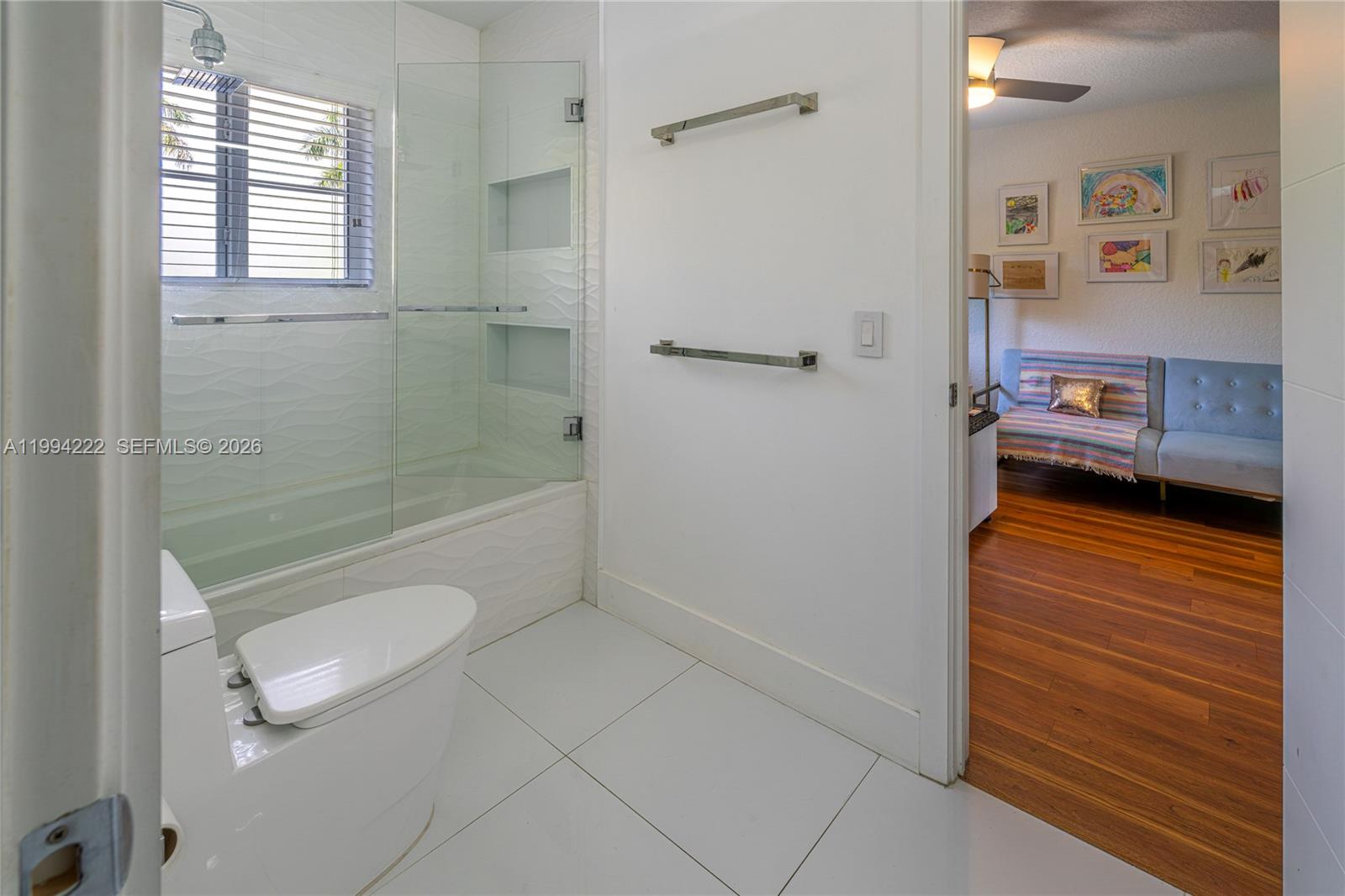 910 Sunflower Cir Weston, FL 33327