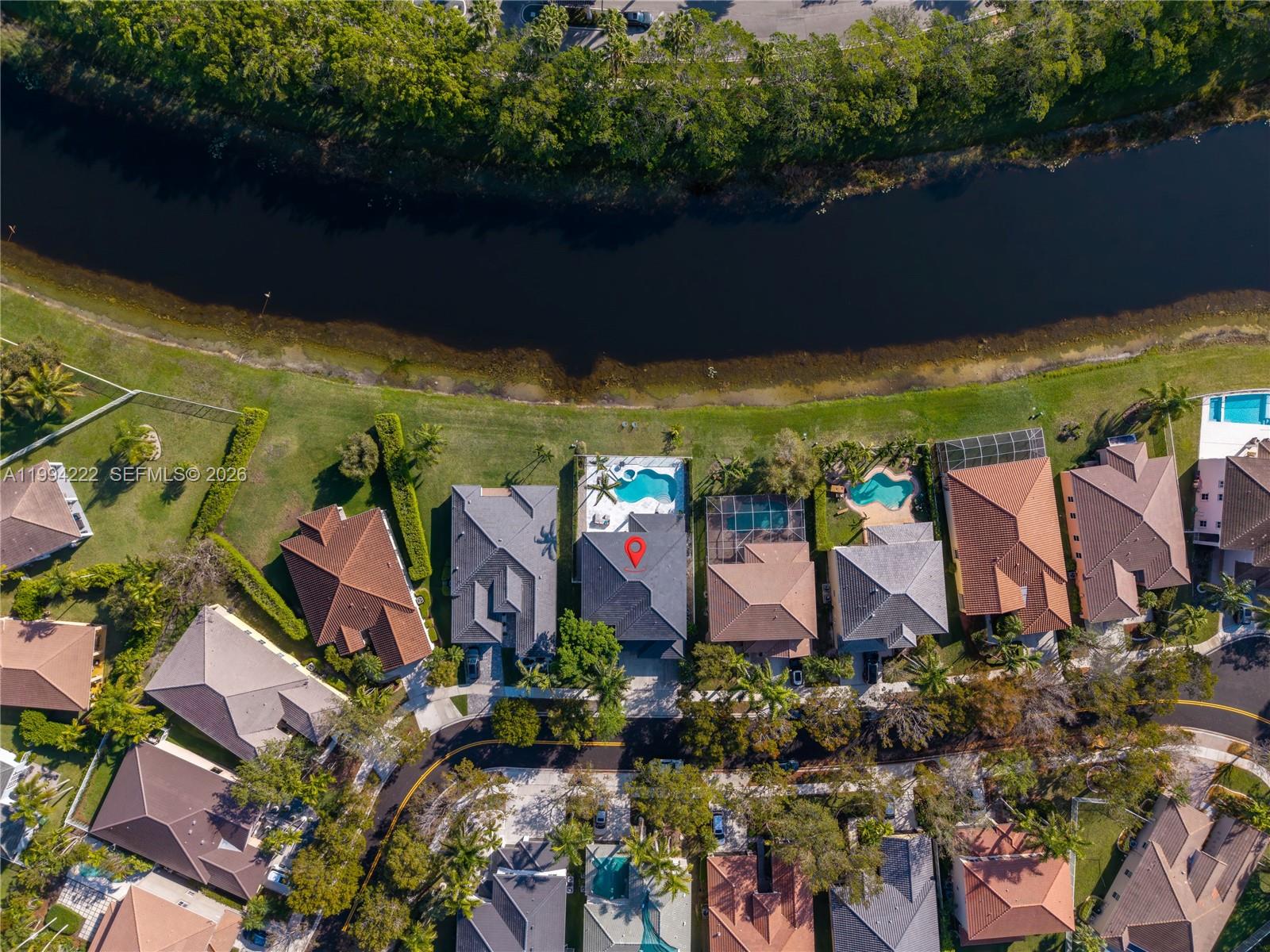 910 Sunflower Cir Weston, FL 33327