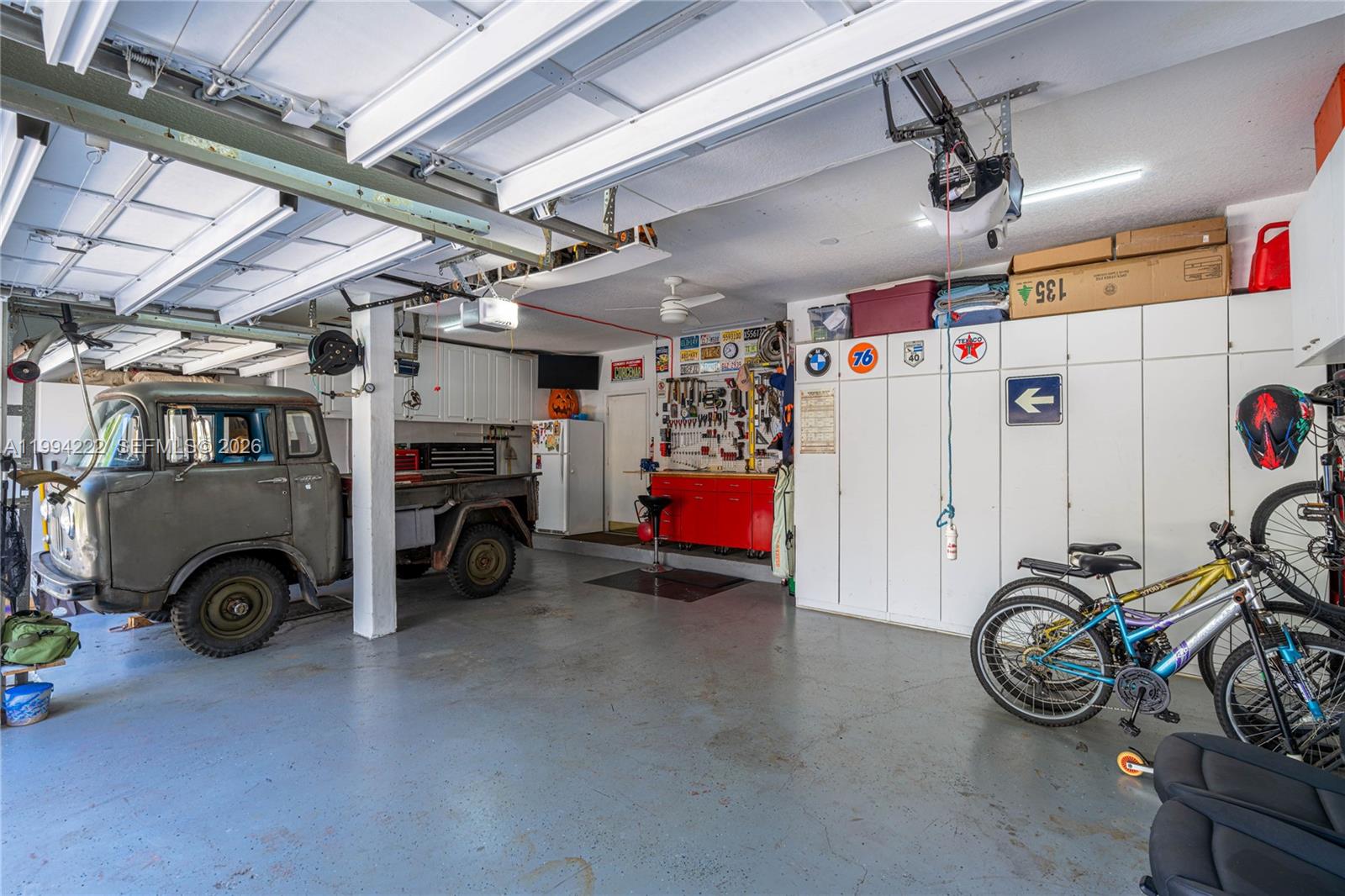 910 Sunflower Cir Weston, FL 33327