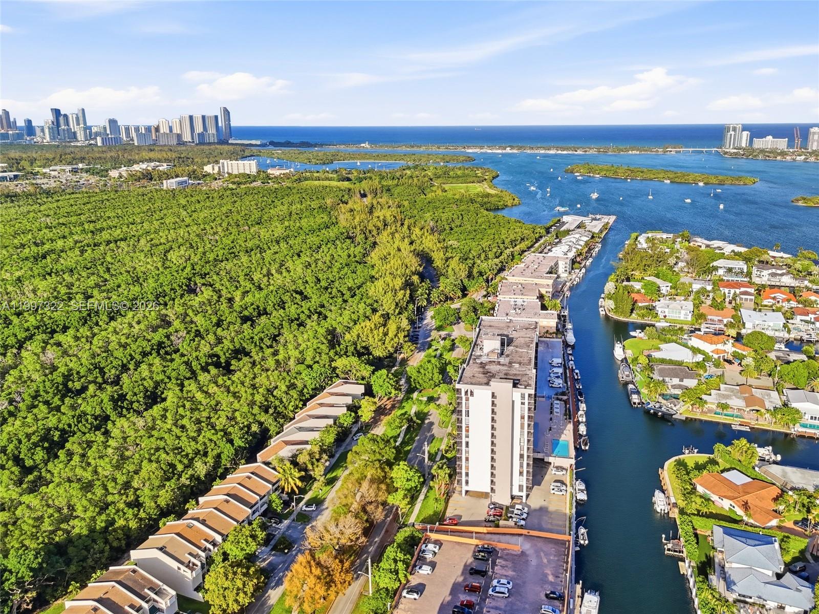 2370 NE 135th St #405 North Miami, FL 33181