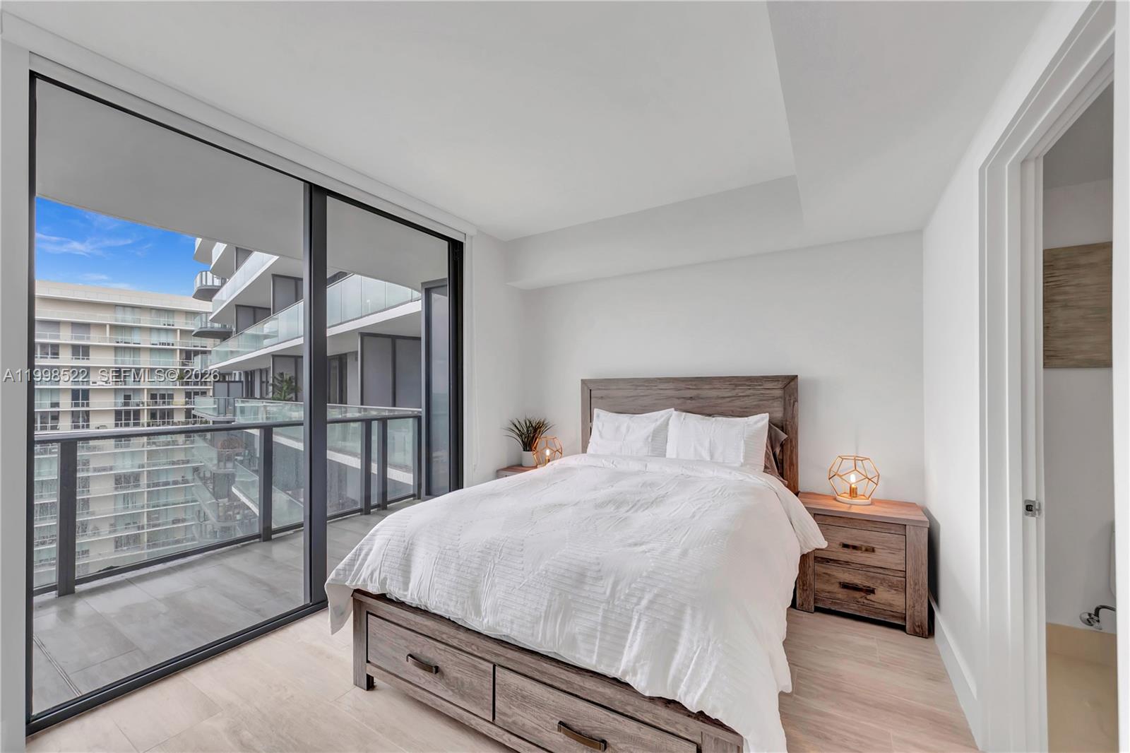 image Hyde Midtown23