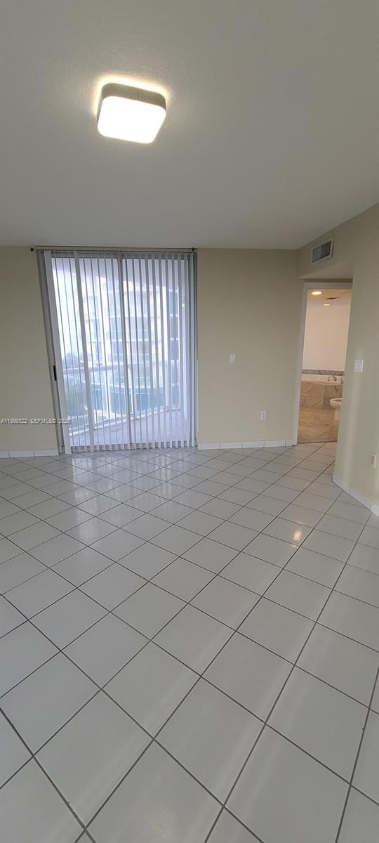 17275 Collins Ave #801 Sunny Isles Beach, FL 33160