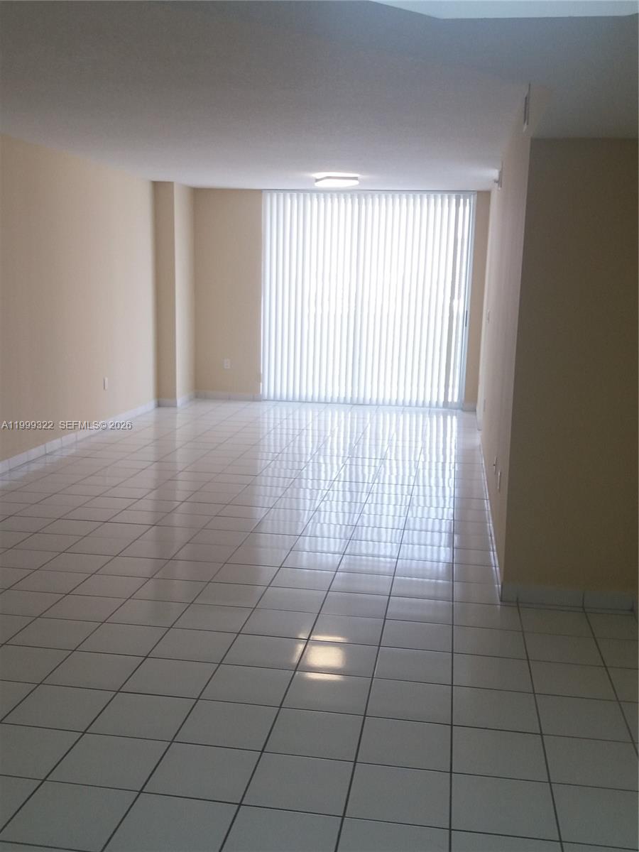 17275 Collins Ave #801 Sunny Isles Beach, FL 33160