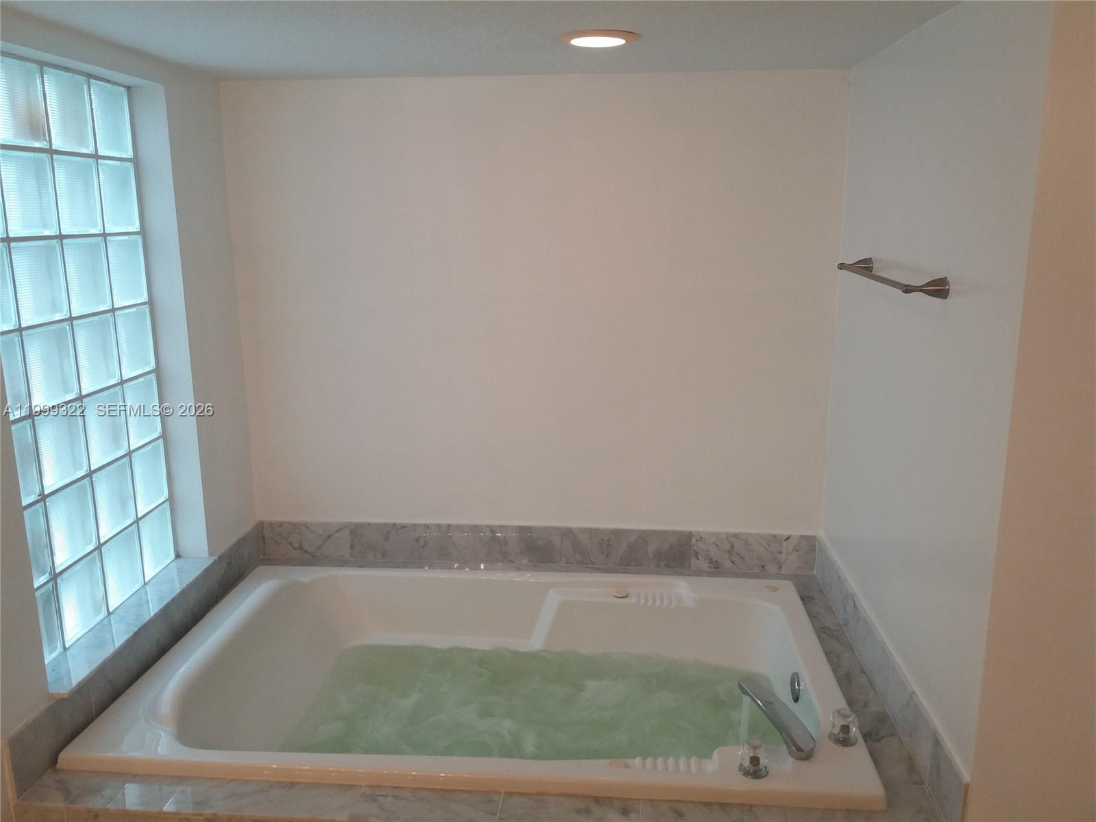 17275 Collins Ave #801 Sunny Isles Beach, FL 33160