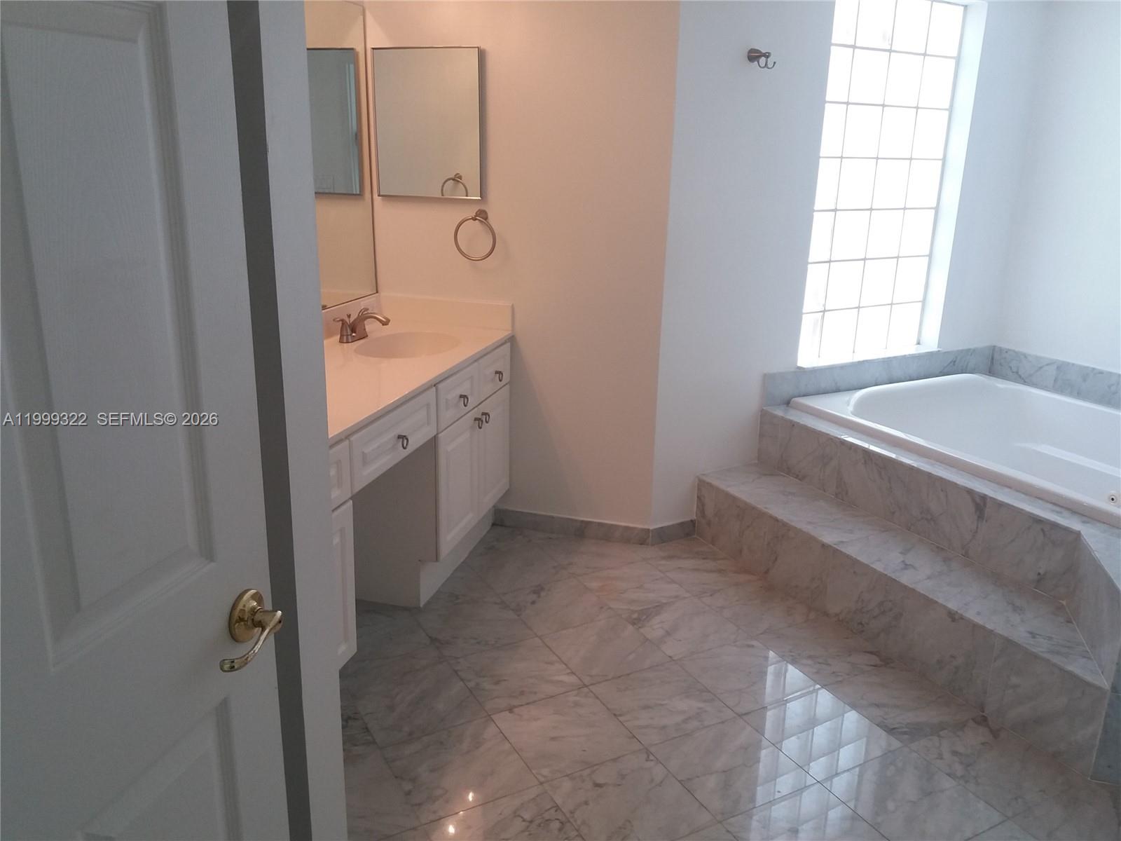 17275 Collins Ave #801 Sunny Isles Beach, FL 33160