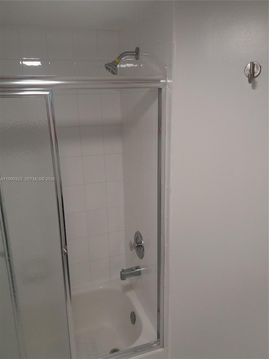 17275 Collins Ave #801 Sunny Isles Beach, FL 33160