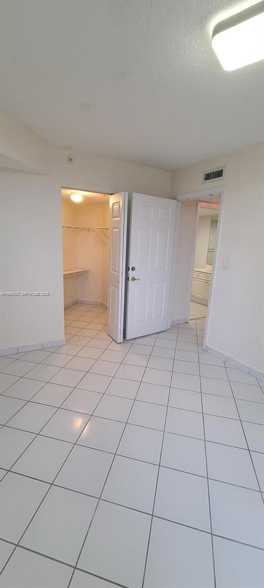 17275 Collins Ave #801 Sunny Isles Beach, FL 33160