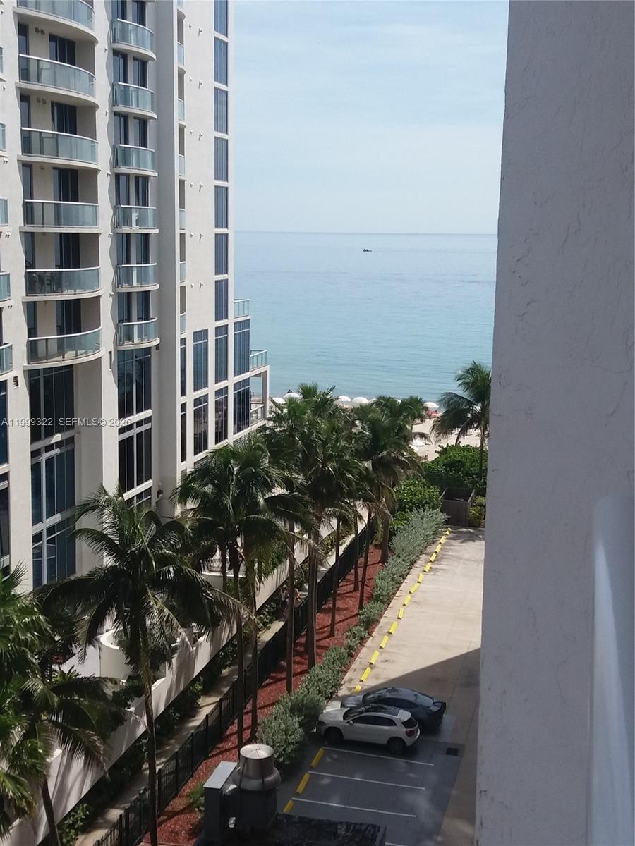 17275 Collins Ave #801 Sunny Isles Beach, FL 33160