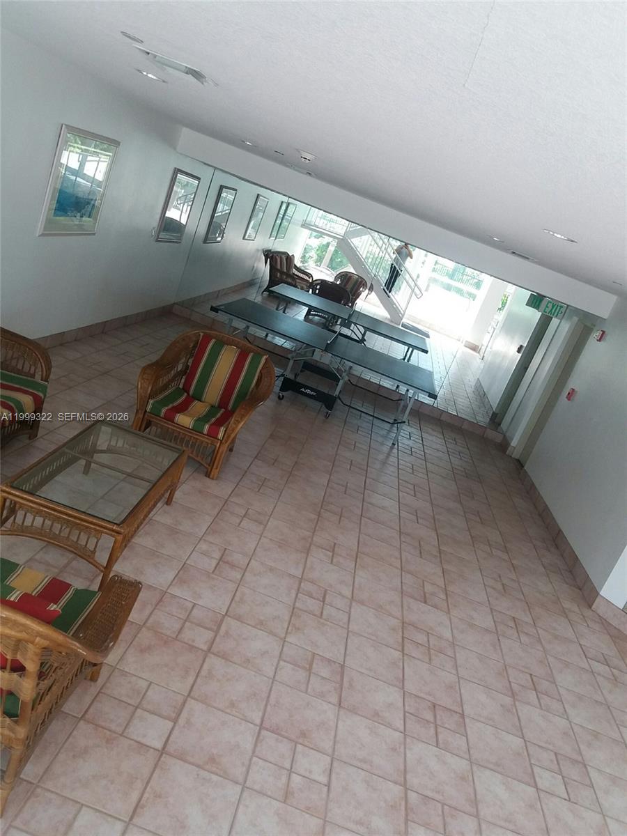 17275 Collins Ave #801 Sunny Isles Beach, FL 33160