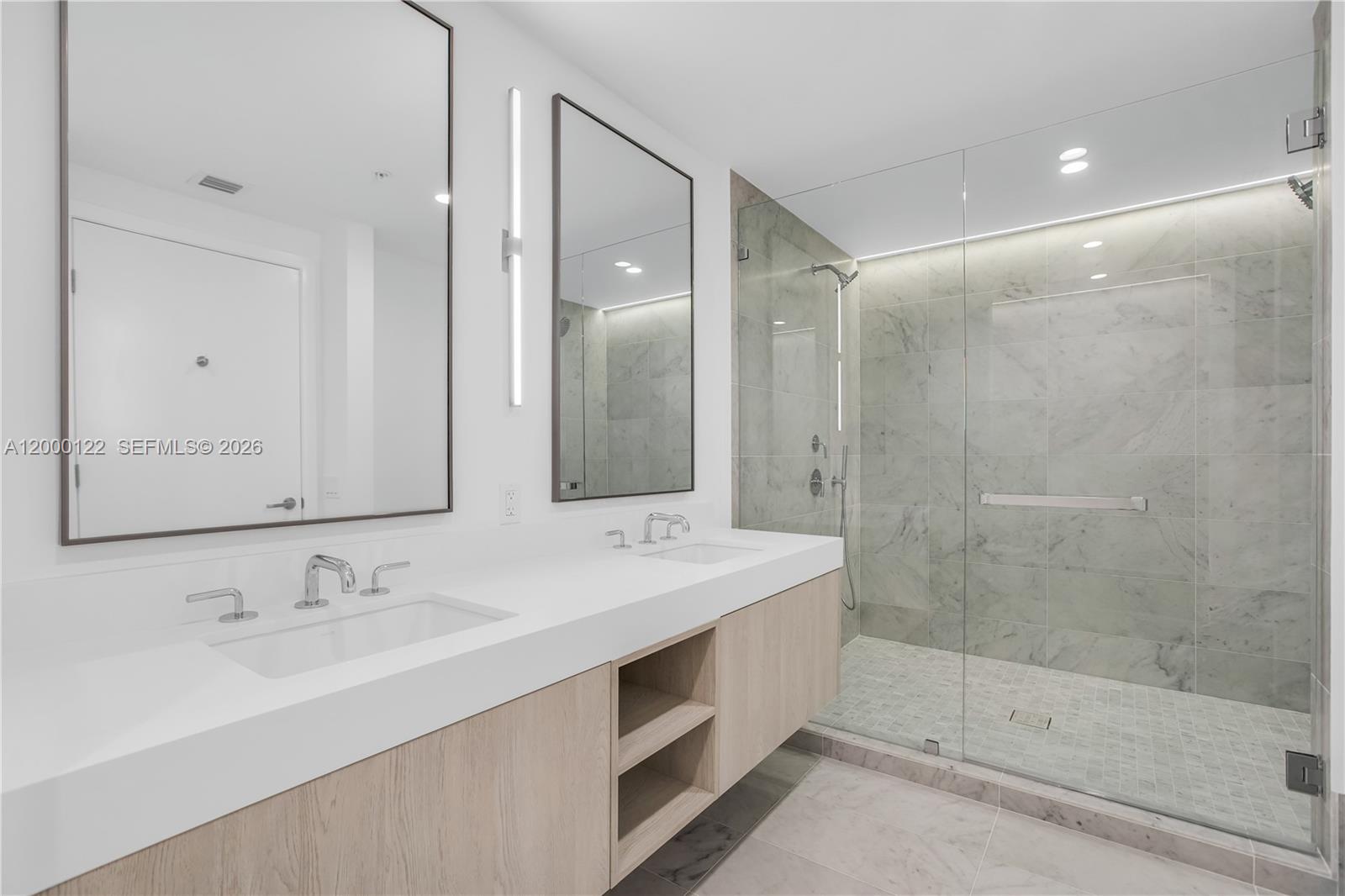 Undisclosed Address Bay Harbor Islands, FL 33154