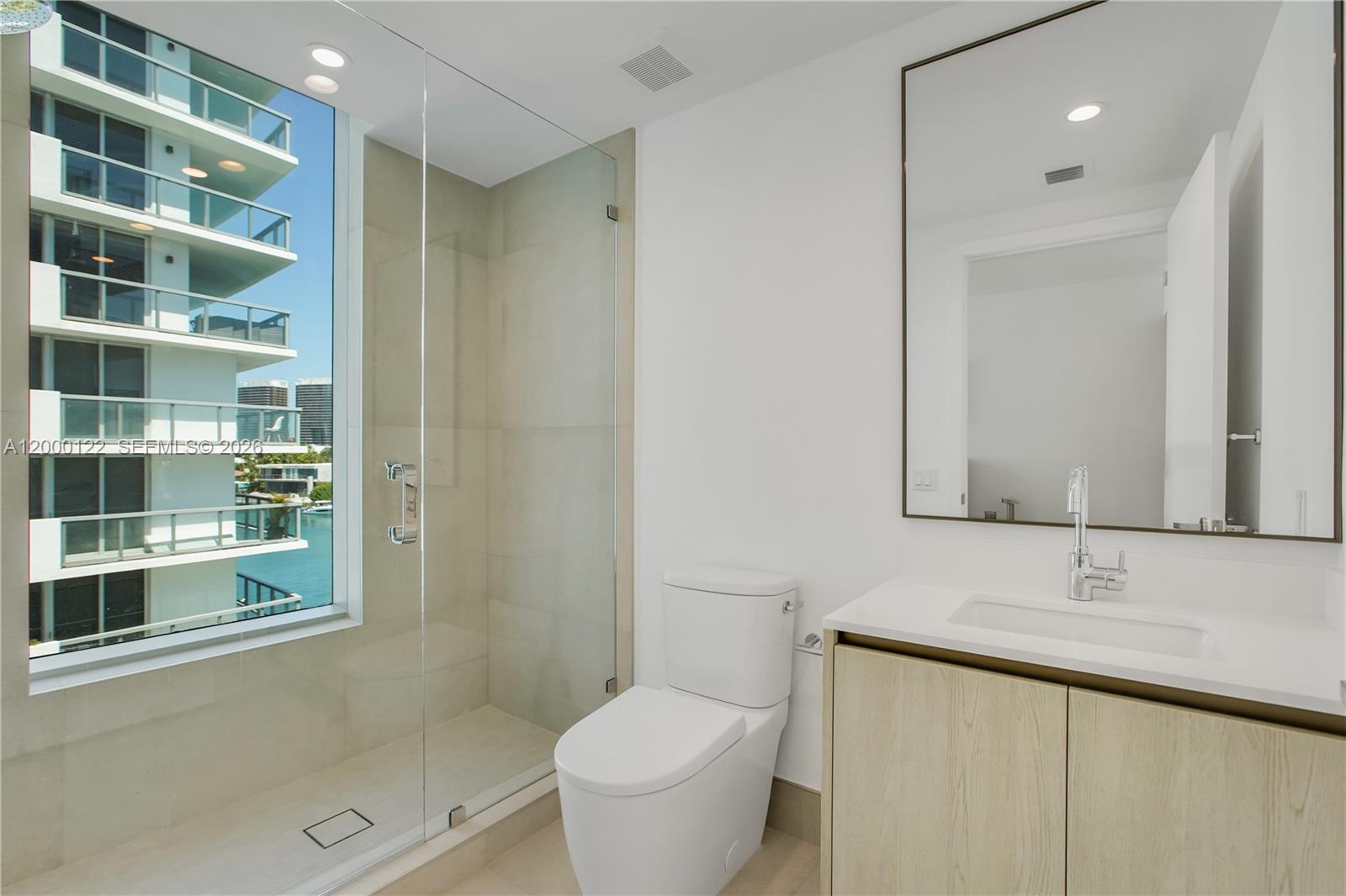 Undisclosed Address Bay Harbor Islands, FL 33154